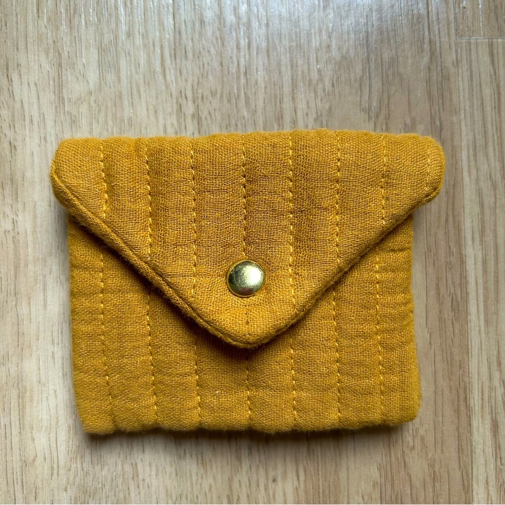 🇫🇷 Sézane Quilted Jewelry Sorter Gift Pouch in Mustard Tan